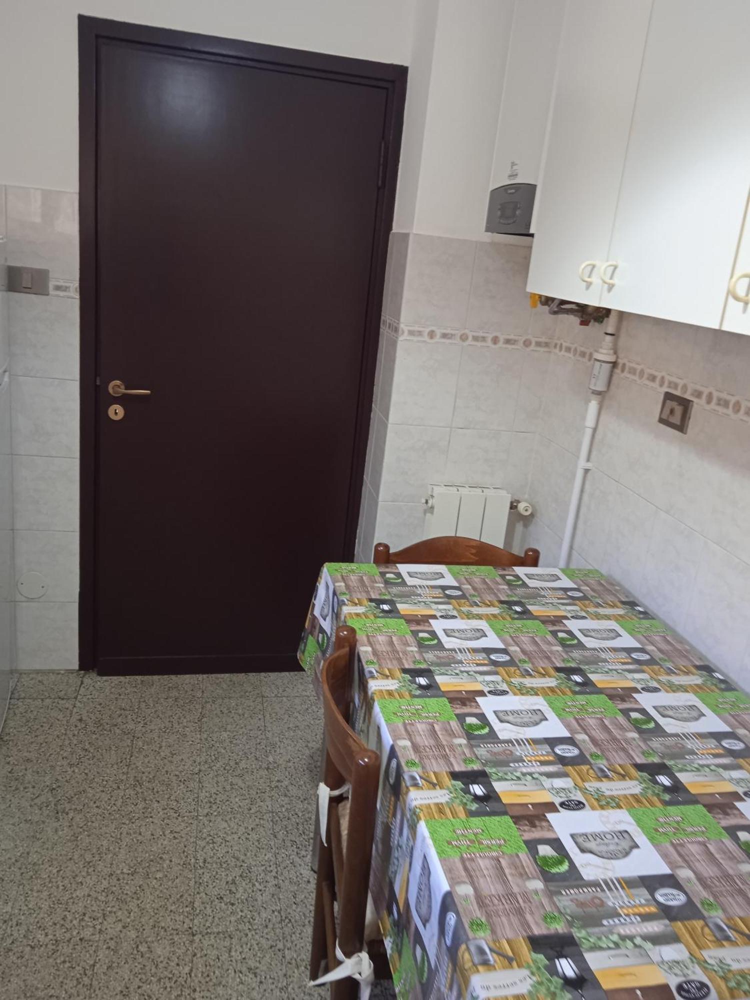La Casa Di Lucia Appartamento Novara Exterior foto