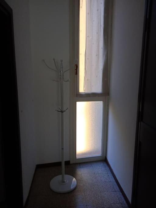 La Casa Di Lucia Appartamento Novara Exterior foto